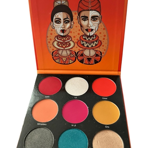 Juvia's Place Eyeshadow Palette Bold Makeup - Picture 2 of 4